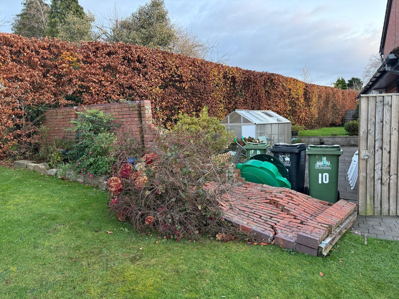 Brickwork repair problem and repaired wall example