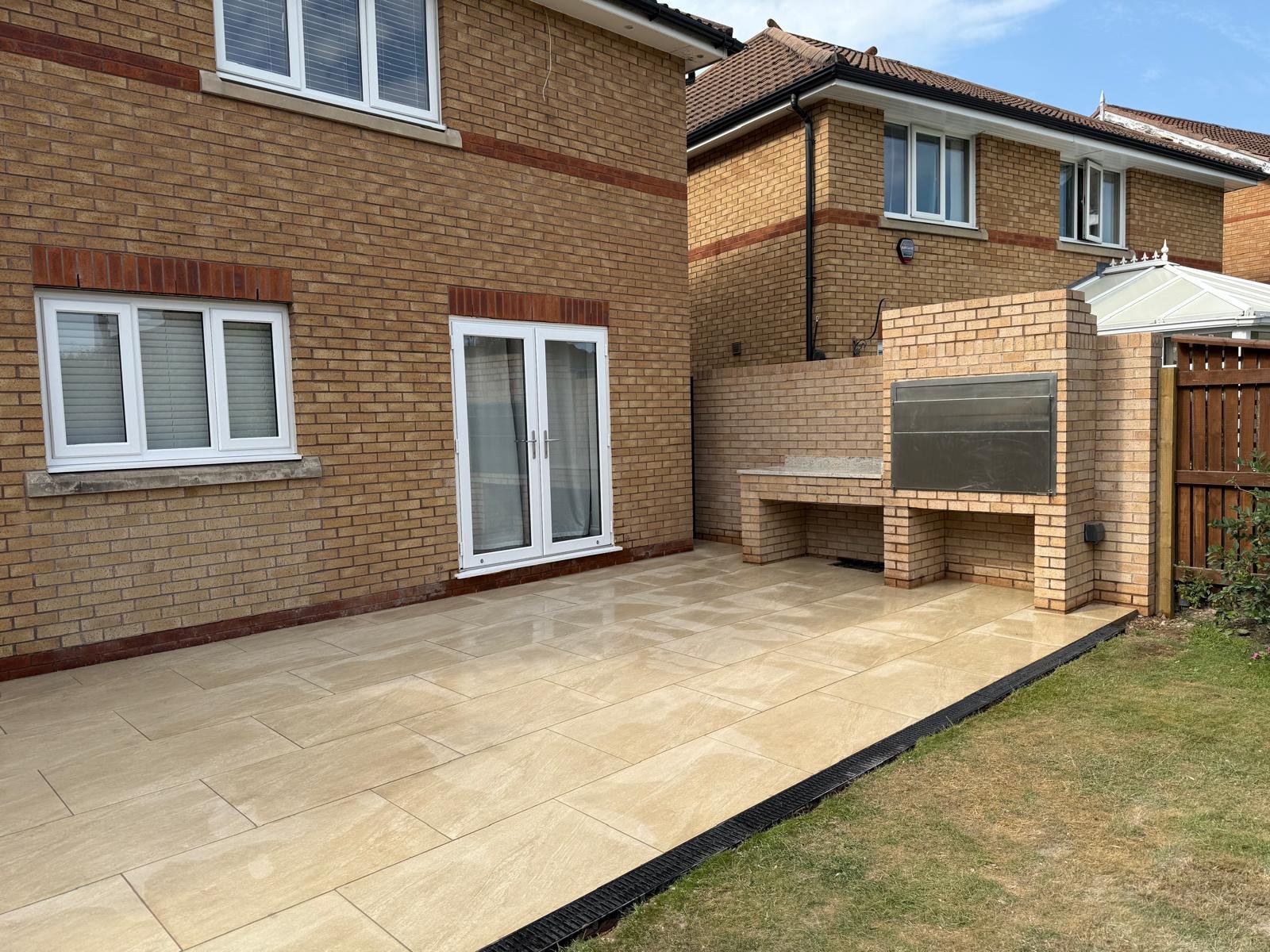 Garden Walls, Patios And Outdoor Brickwork